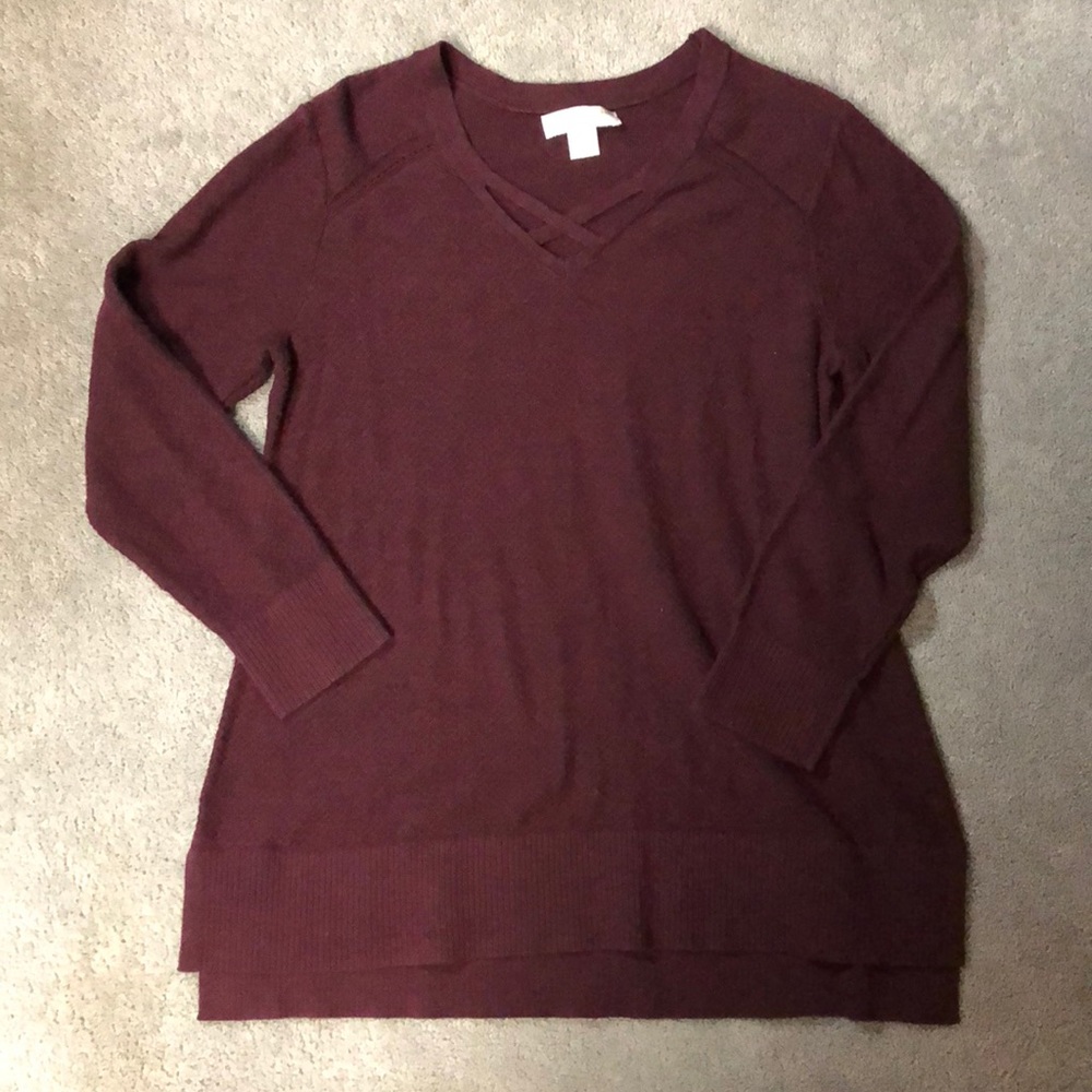 Maroon sweater top